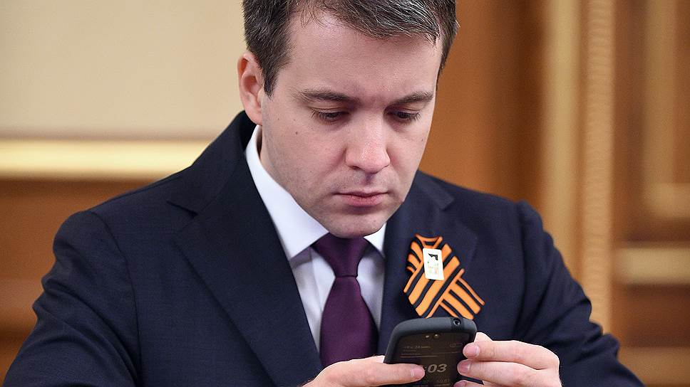 Медведев предложил ликвидировать Минкомсвязи