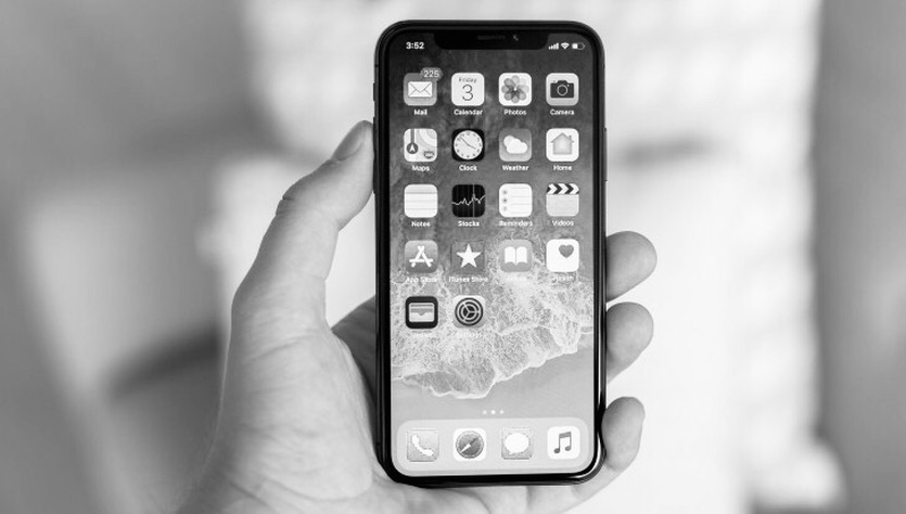 У меня украли iPhone X. Поможете найти?