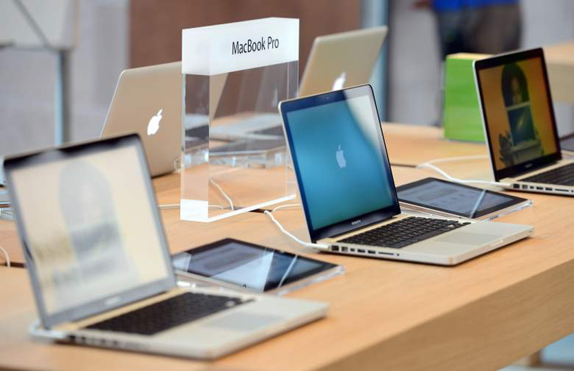Из Apple Store за 10 секунд вынесли 8 MacBook на сумму $10 тыс.