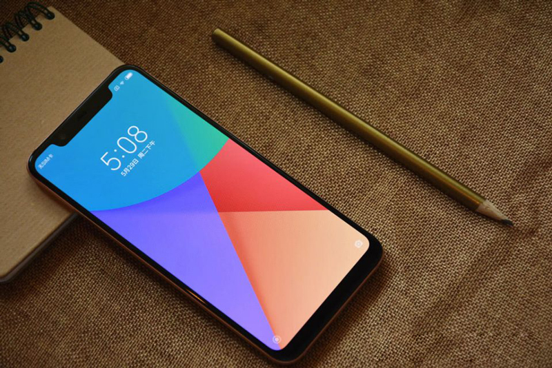 Смартфон Xiaomi Mi 8 Фото Смартфон Xiaomi Mi 8 Фото