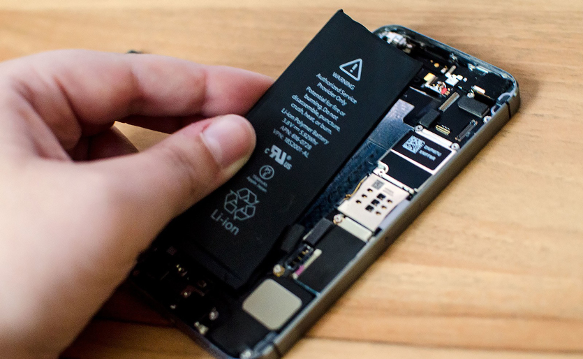 Как поживает батарея в вашем iPhone? Давайте сравним