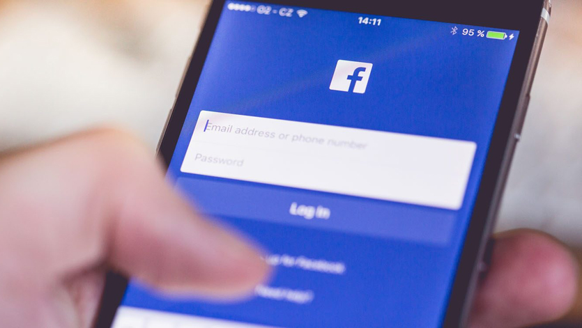 Правительство США требует Facebook отключить шифрование для прослушки звонков