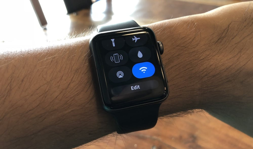 Apple Watch 4 получат безрамочный дизайн, а iPad Pro 2018 — жестовое управление