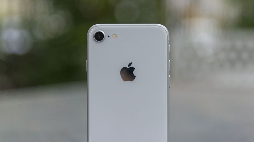 iPhone 9 выйдет в трех цветах. Есть пруф