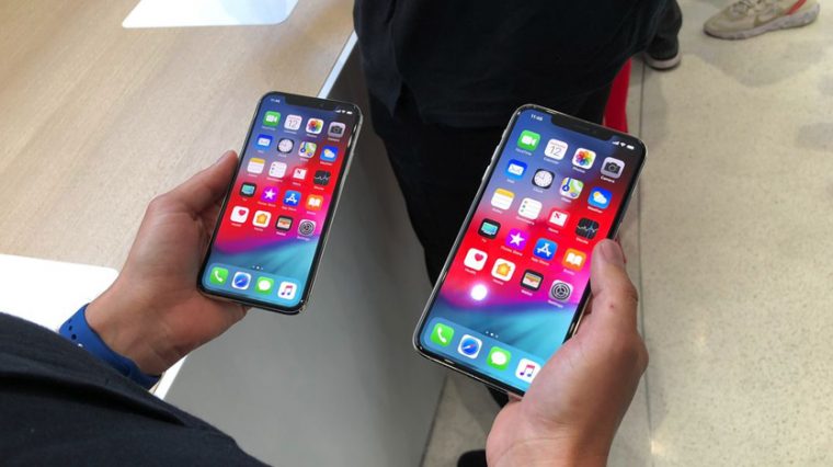 Успей до указанного времени и получи шанс выиграть современный смартфон iPhone Xs Max!