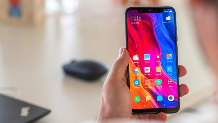 Xiaomi запретила россиянам использовать свои смартфоны из Китая