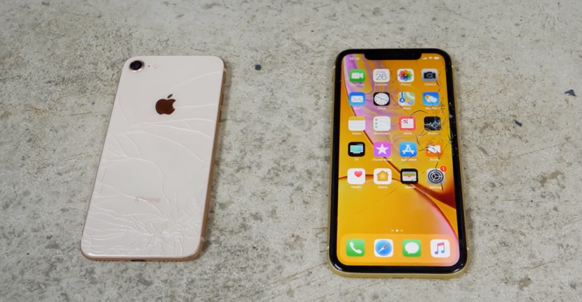 iPhone Xr лучше выдерживает падения, чем iPhone 8