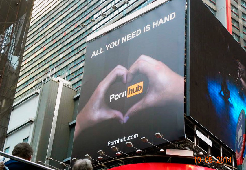 Pornhub почти смог на Таймс-сквер.