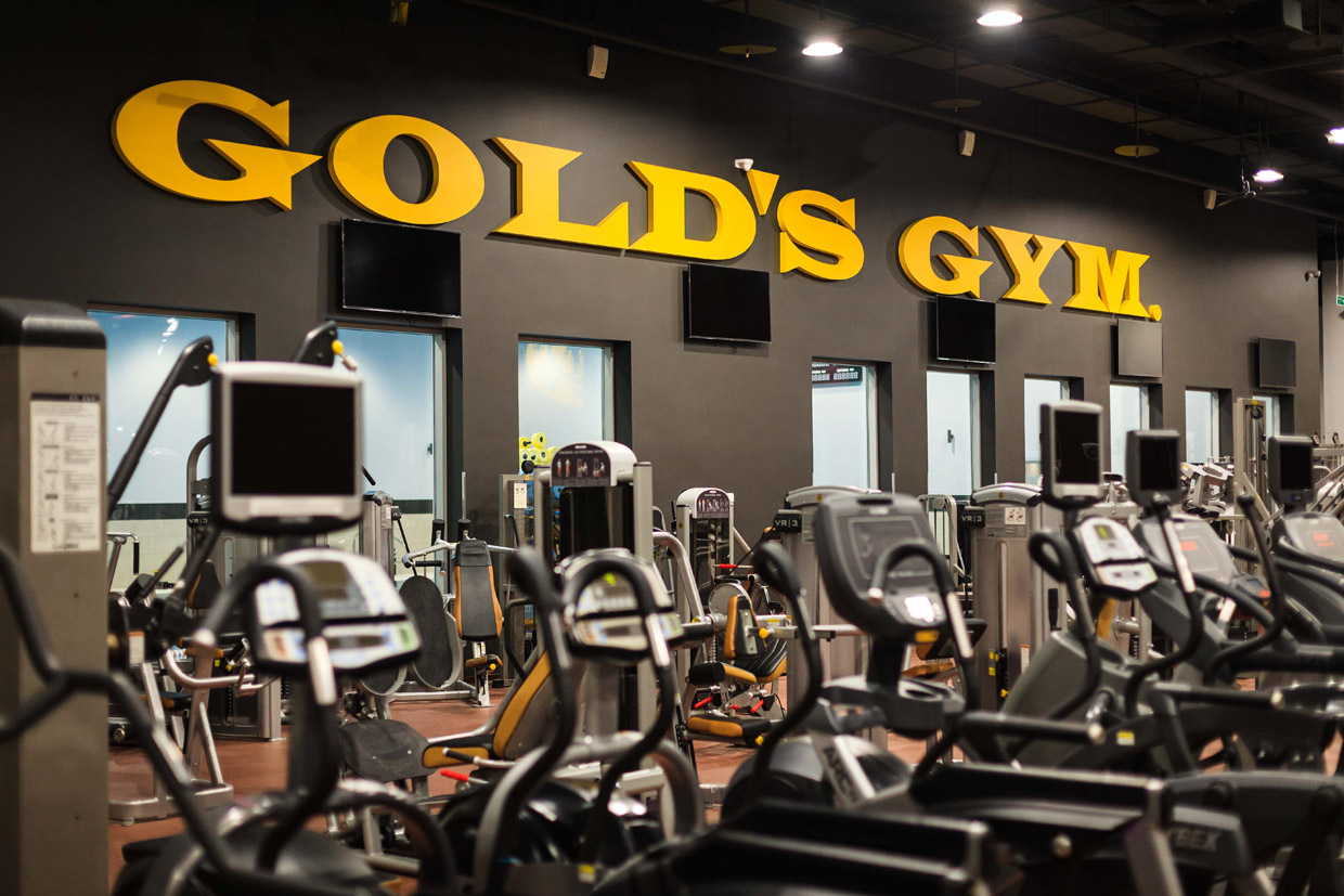 Пора качаться по-новому. Приглашаю в легендарный Gold’s Gym