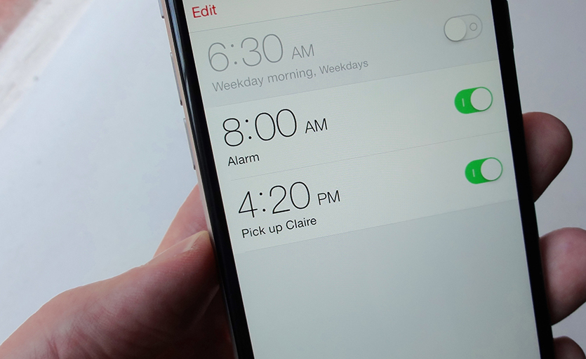 Неожиданный способ отключить будильник на iPhone c помощью Apple Watch