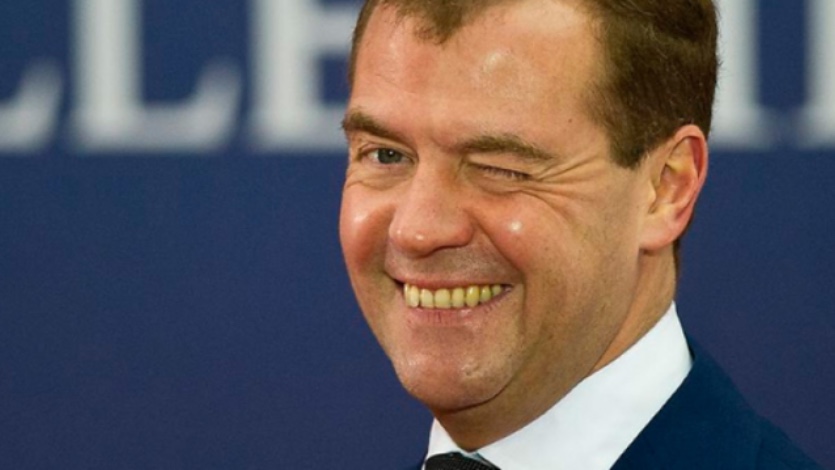 Медведев об изоляции рунета: США управляет интернетом, это не очень хорошо
