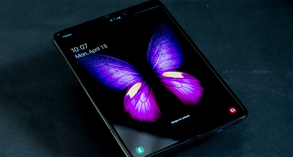 Samsung заставила iFixit удалить разбор Galaxy Fold