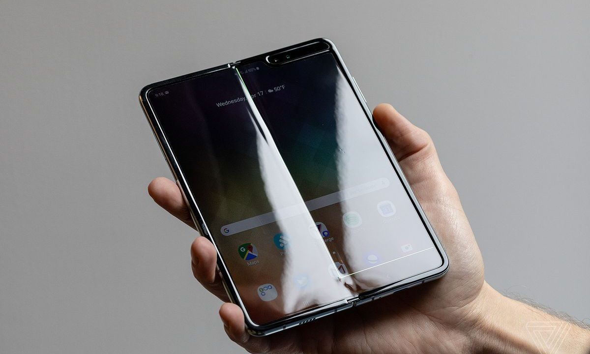 Samsung массово отзывает Galaxy Fold