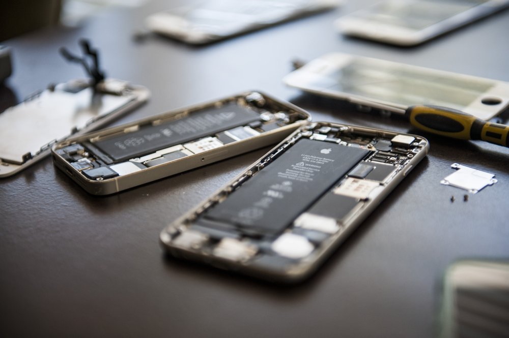 Apple не хочет, чтобы вы самостоятельно чинили iPhone