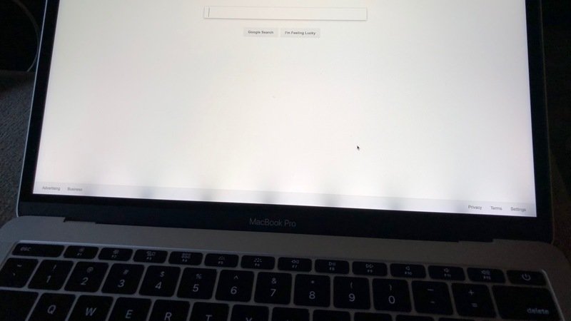 Apple запустила бесплатный ремонт брака шлейфа дисплеев MacBook Pro 13