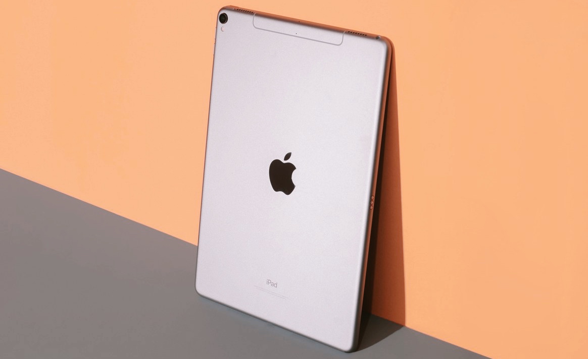 Взрыв iPad убил человека, теперь Apple вызвали в суд