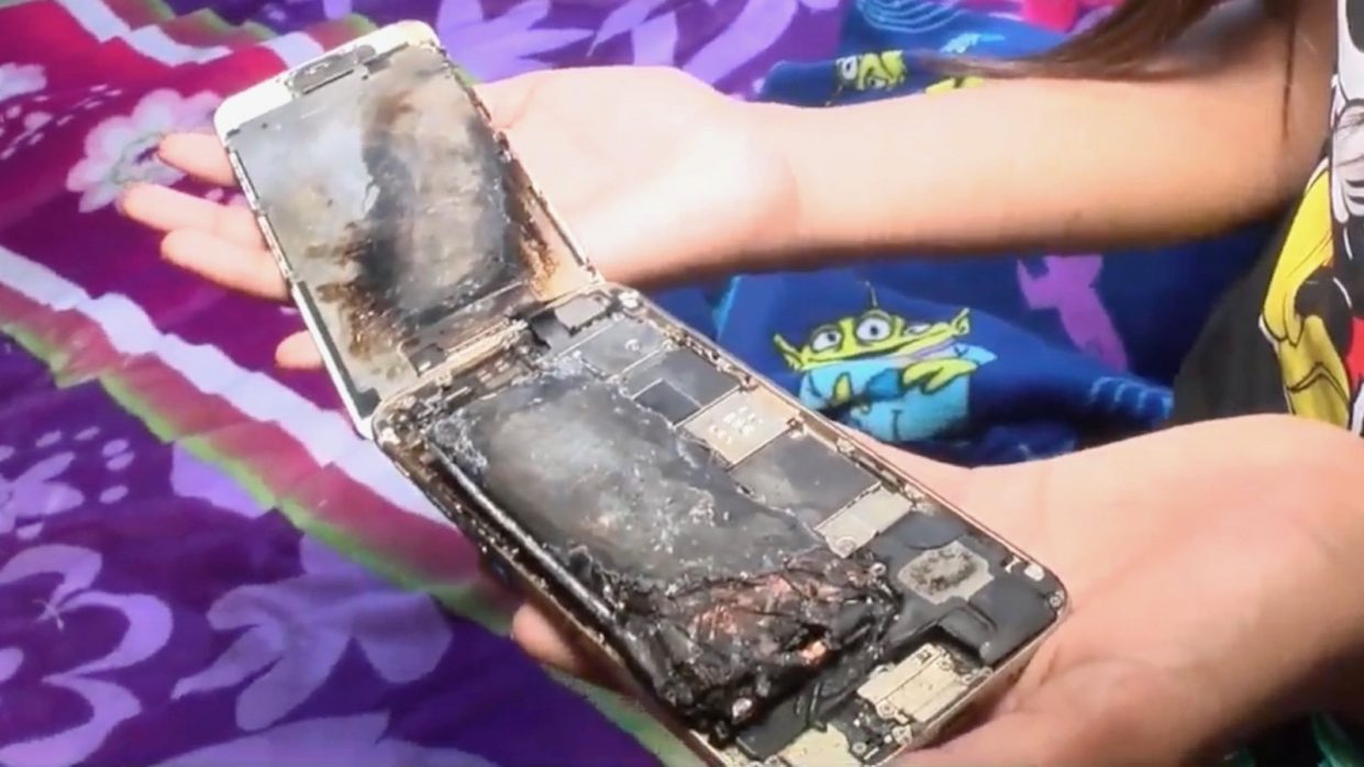 iPhone 6 взорвался в руках у ребенка