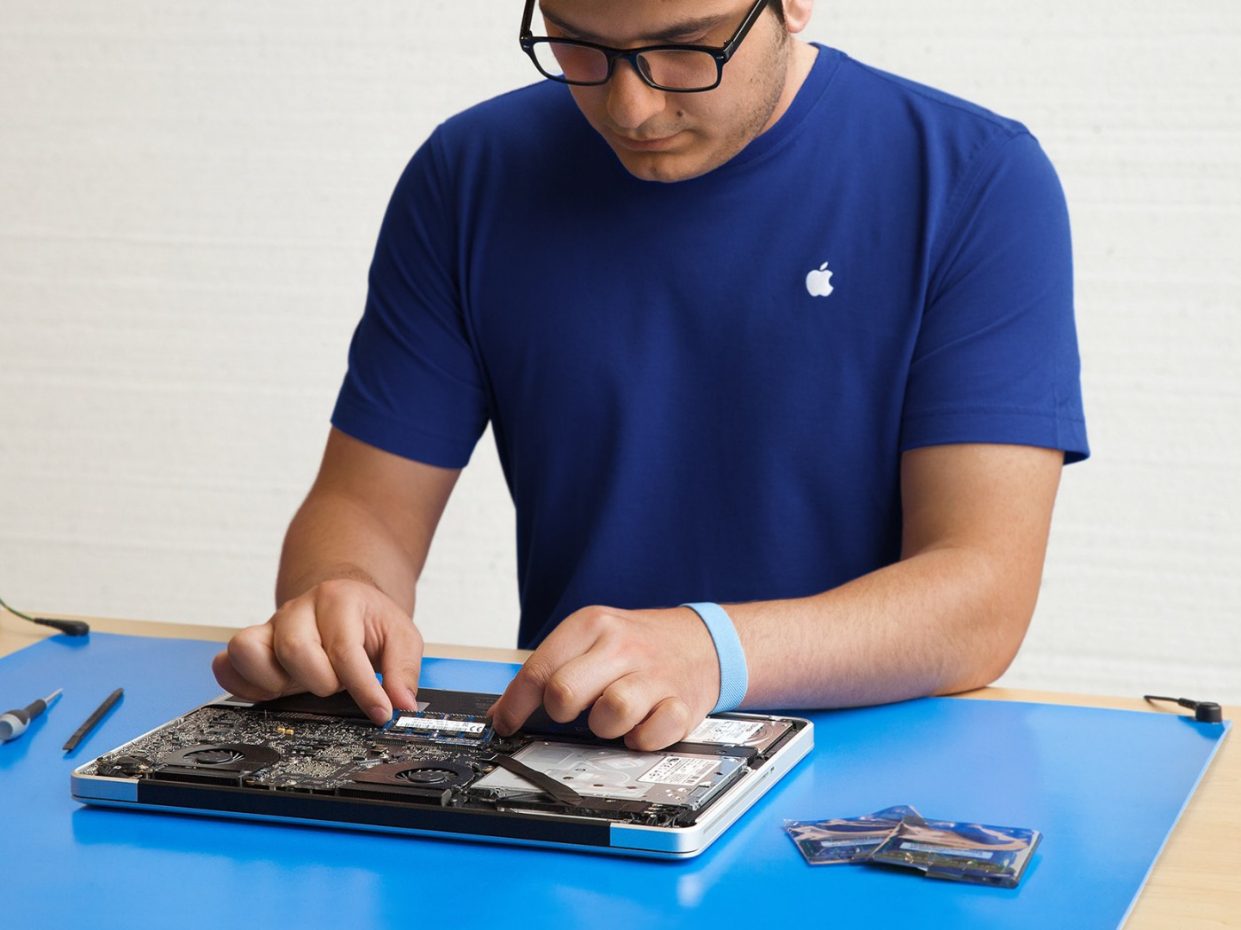 Почему ремонтировать iPhone могут только официальные сервисы? Отвечает Apple