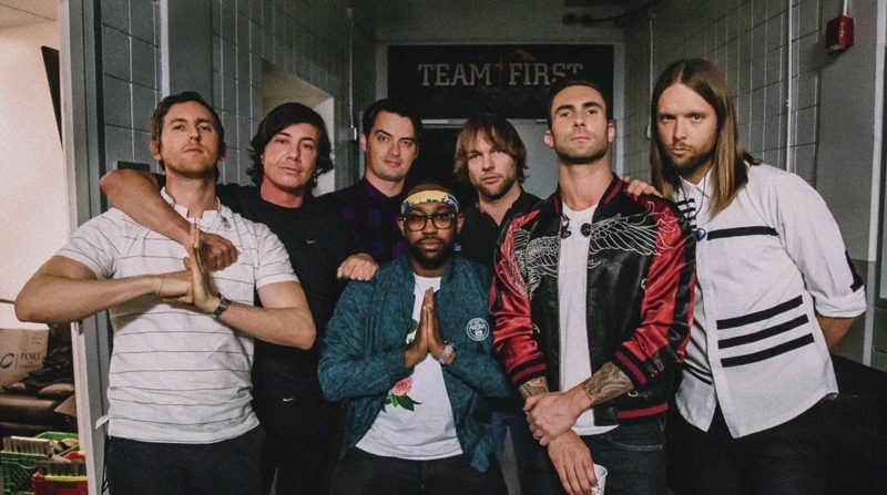 Apple добавит песню Maroon 5 в приложение Фото