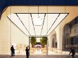 Apple не отдает отремонтированные устройства, пока магазины закрыты на карантин