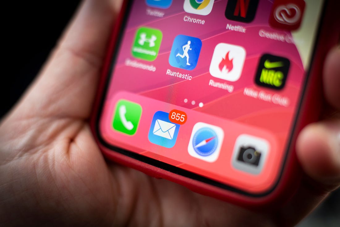 Apple исправила в iOS 13.4.5 уязвимость, которой взламывали почты топ-менеджеров
