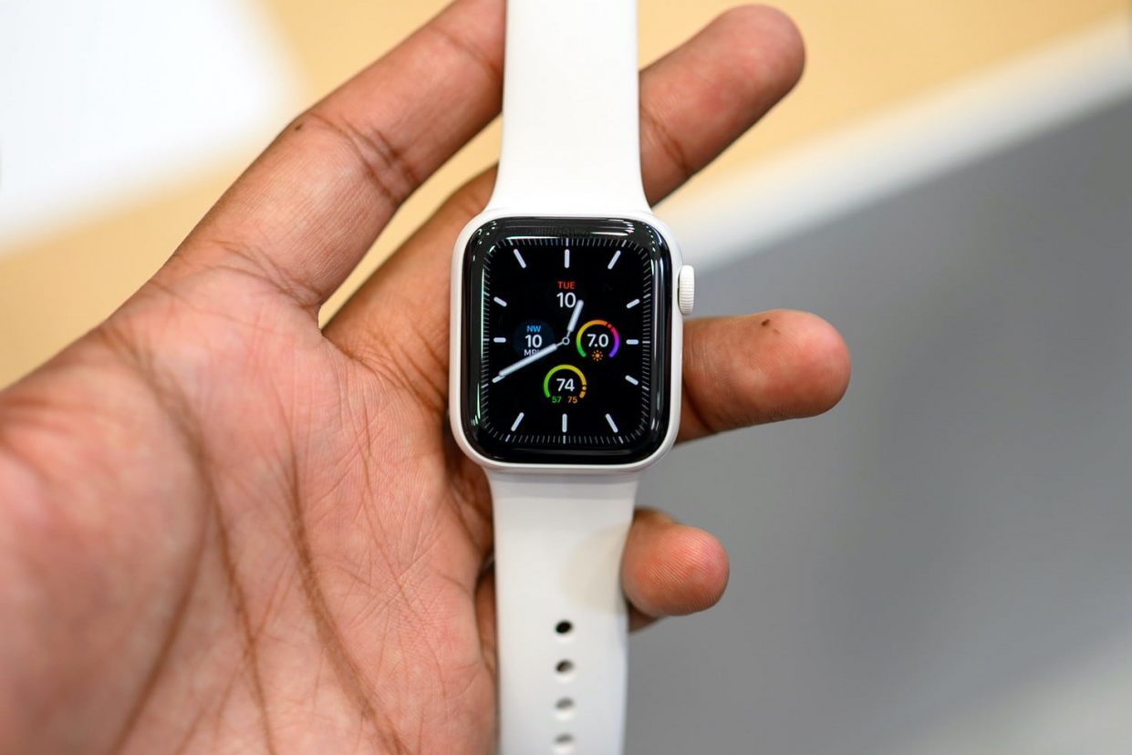 Apple выпустила watchOS 6.2.1. Что нового