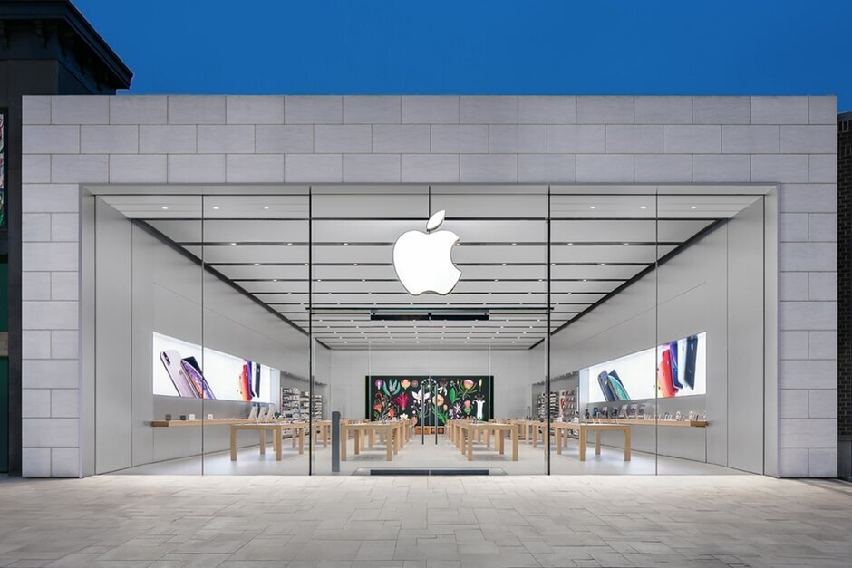 https://www.iphones.ru/wp-content/uploads/2020/05/First-European-Apple-Store-to-reopen-on-Tuesday_large.jpg