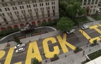 На дороге к Белому дому написали главный лозунг протестующих против расизма