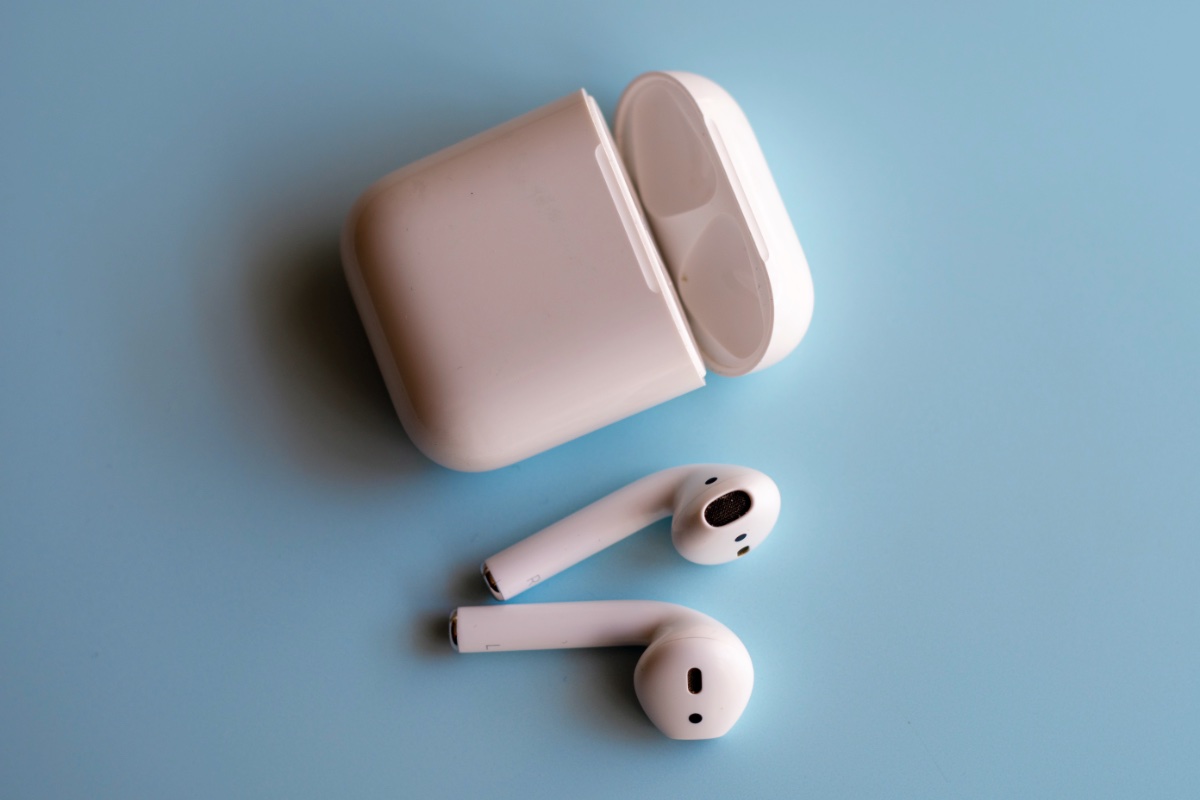 Apple анонсировала самое крупное обновление прошивки AirPods и Beats