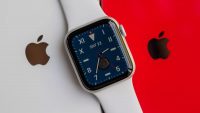 Нам показали Apple Watch SE. Чем интересны новые недорогие часы