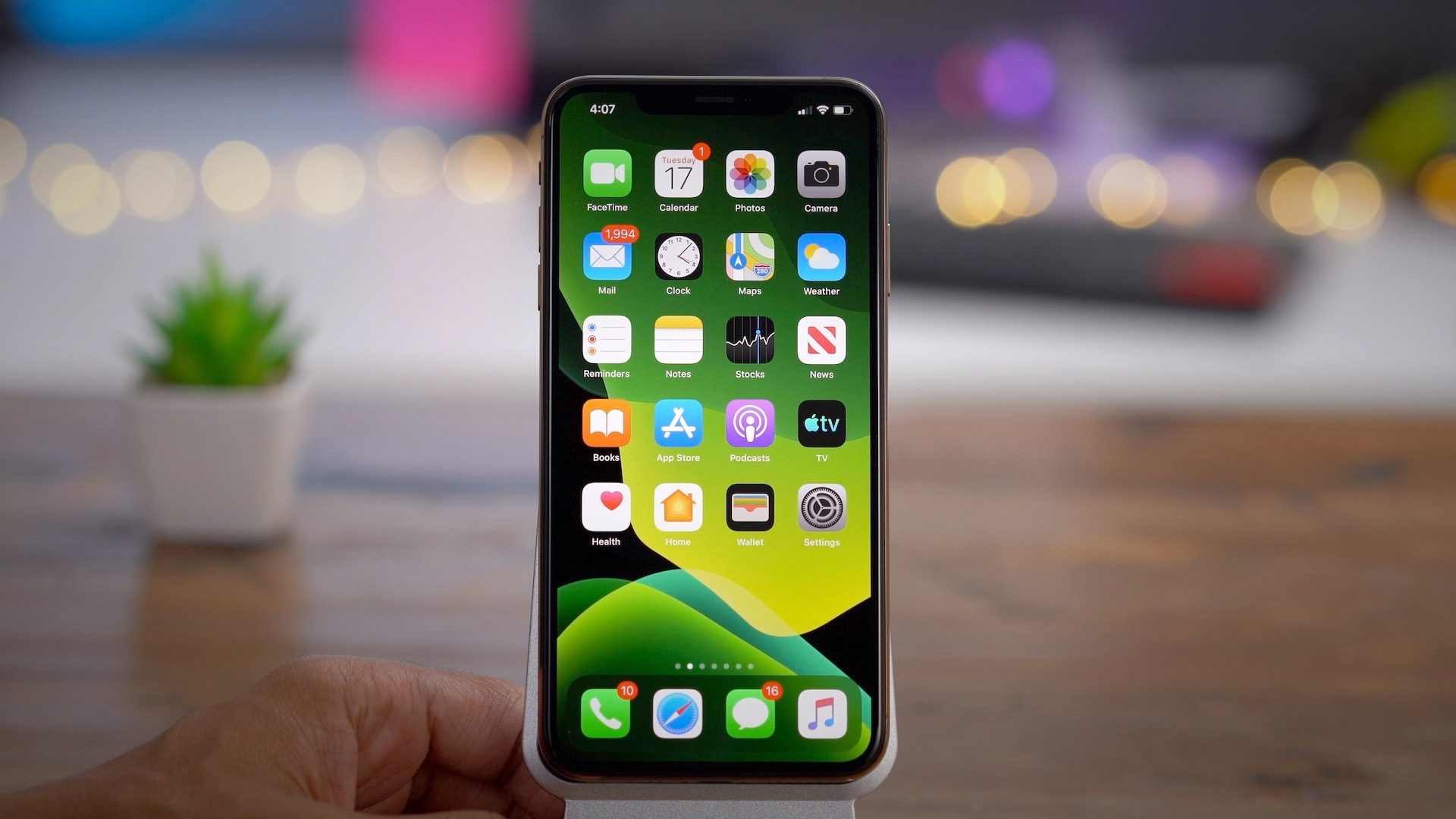 Серия iPhone 2020 года порадует покупателей ценой и новым дизайном