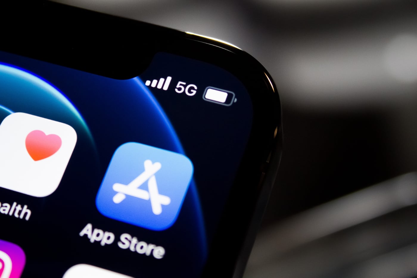 Apple повысит цены в российском App Store до 30% в ближайшее время