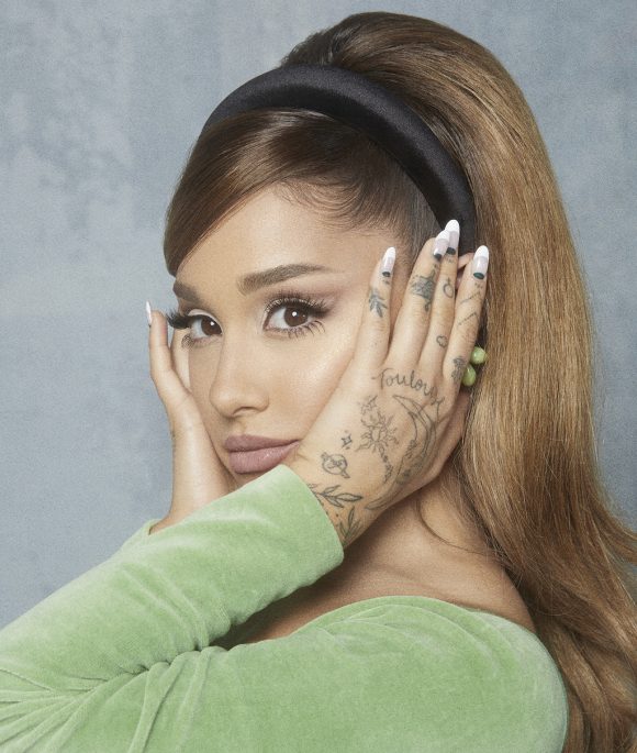 Ариана Гранде выпустила свой самый сексуальный альбом Positions. Ауффф!