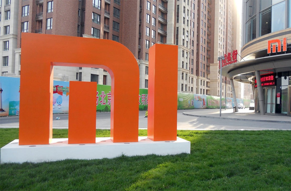 США официально внесли Xiaomi в черный список и определили как коммунистическую военную компанию