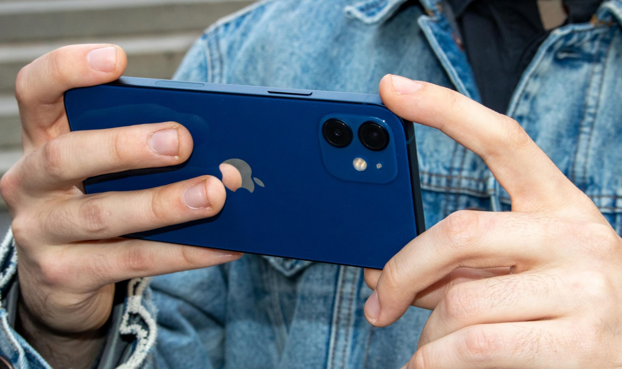 iphone 12 pro тихоокеанский синий фото