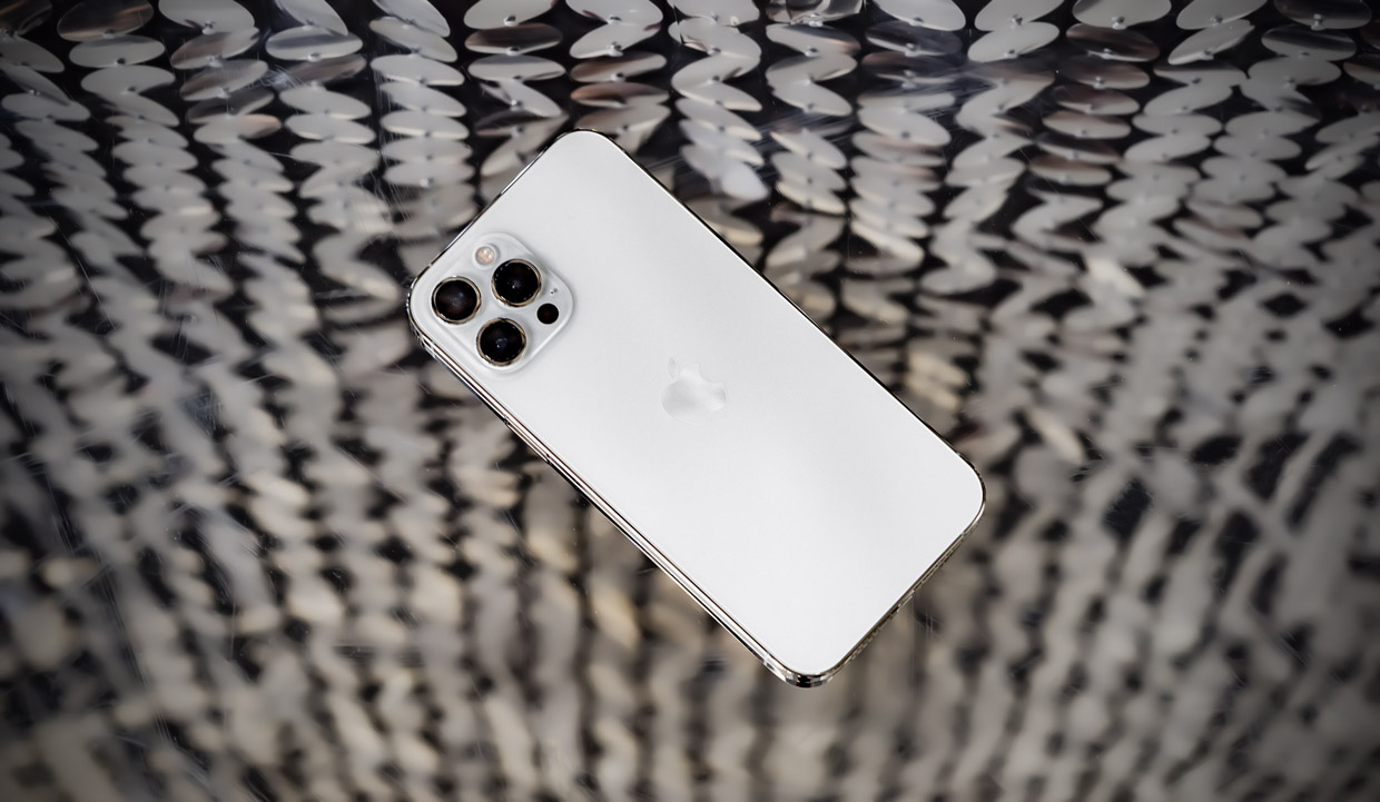 iPhone 12 Pro Max стал одним из лучших смартфонов 2021 года по версии Consumer Reports