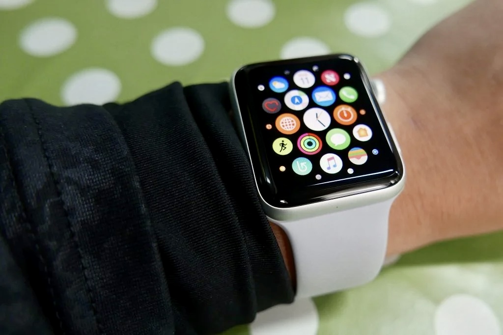 Apple Watch Series 3 тяжело обновить до watchOS 7.4. Приходится сбрасывать часы
