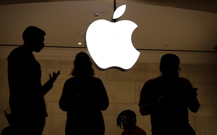Сотрудники Apple выступили против выхода на работу в офис