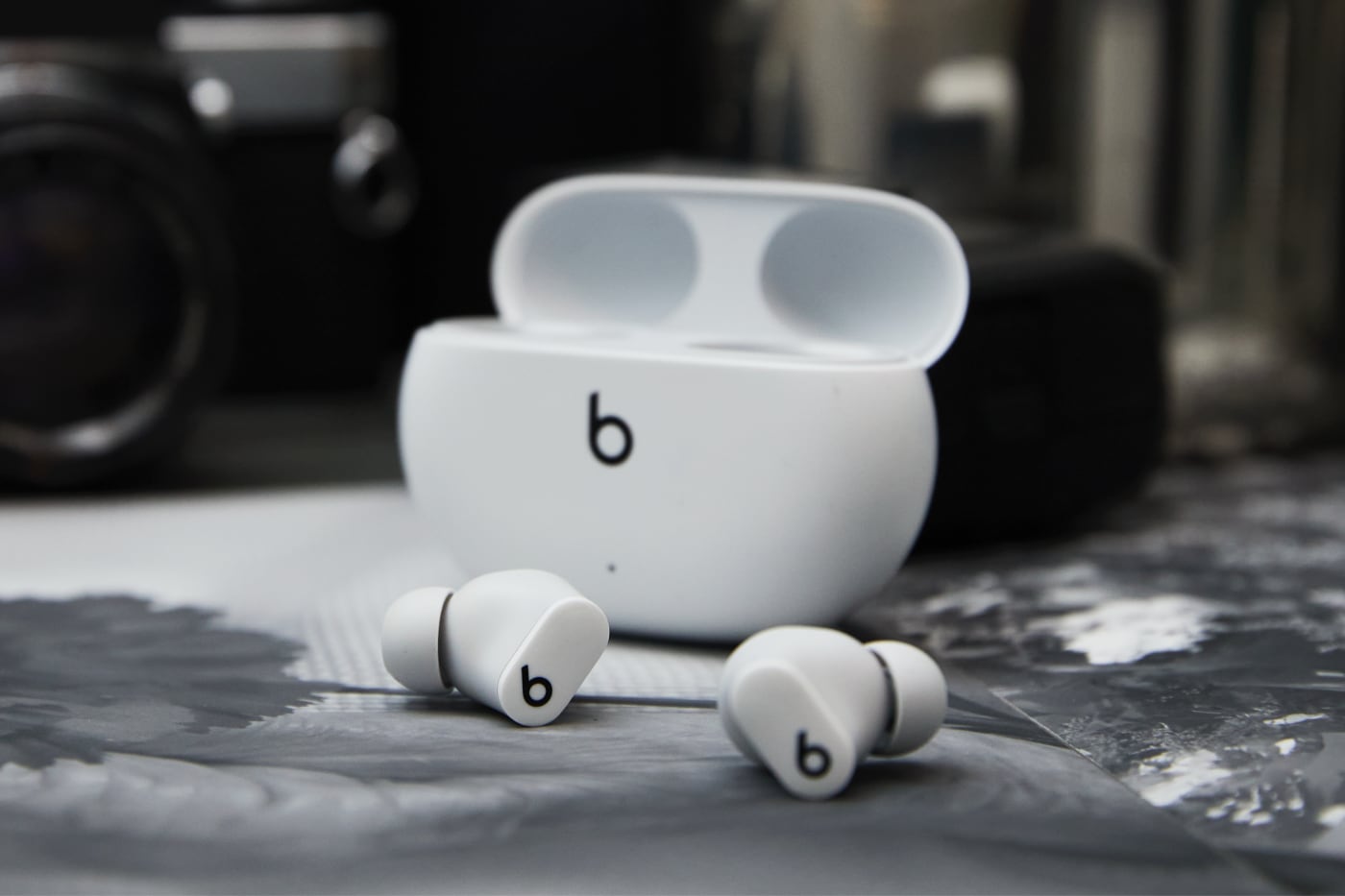 Beats представила беспроводные наушники Studio Buds с активным шумоподавлением