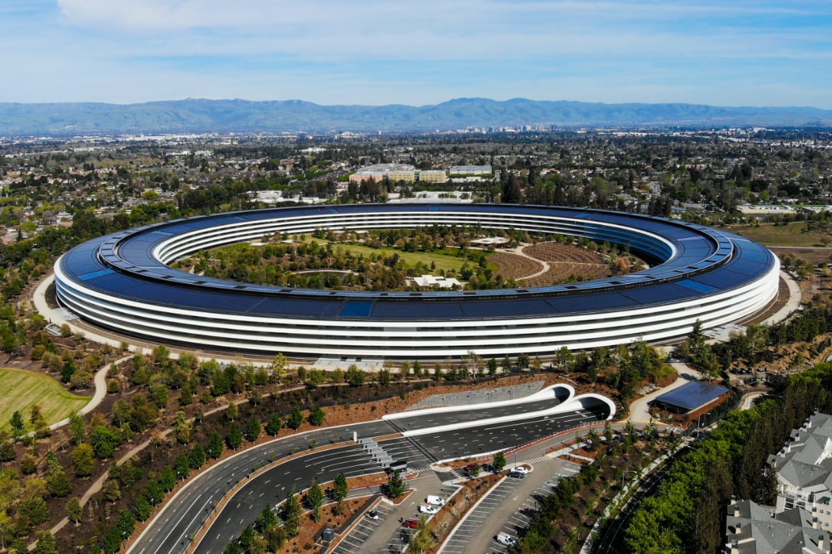 Apple открывает больше офисов в США, чтобы сотрудники не переезжали в Кремниевую долину