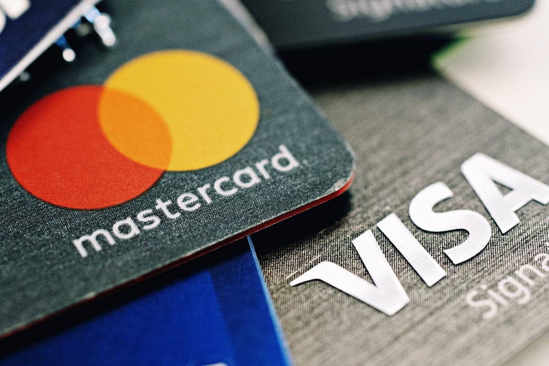 Visa и Mastercard предупредили российские банки о штрафах после введения Wildberries комиссии