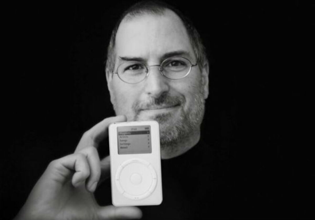 5 групп и исполнителей, которых постоянно слушал Стив Джобс на своём iPod