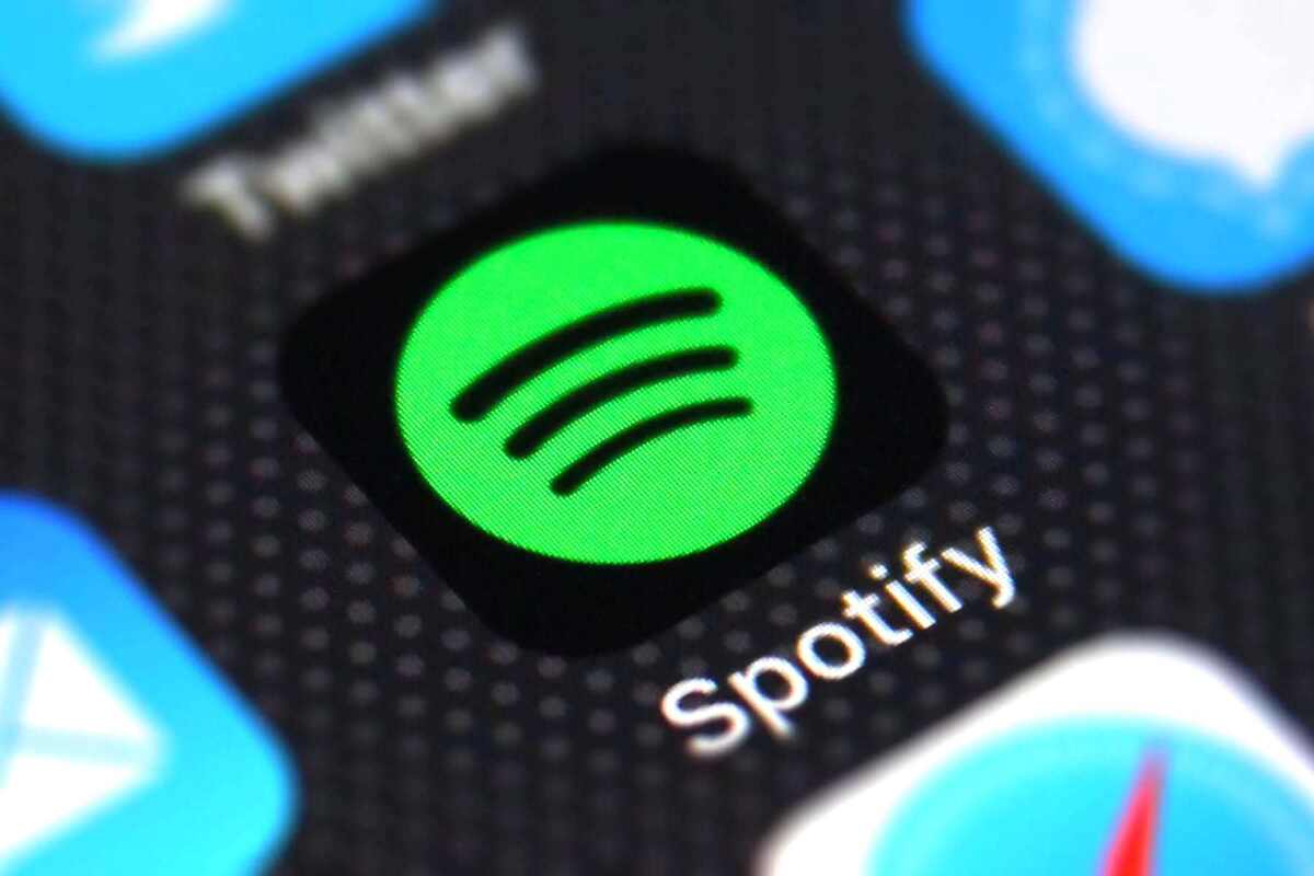 Spotify довольны решением суда по иску Epic против Apple, но требуют продолжить давление на Apple