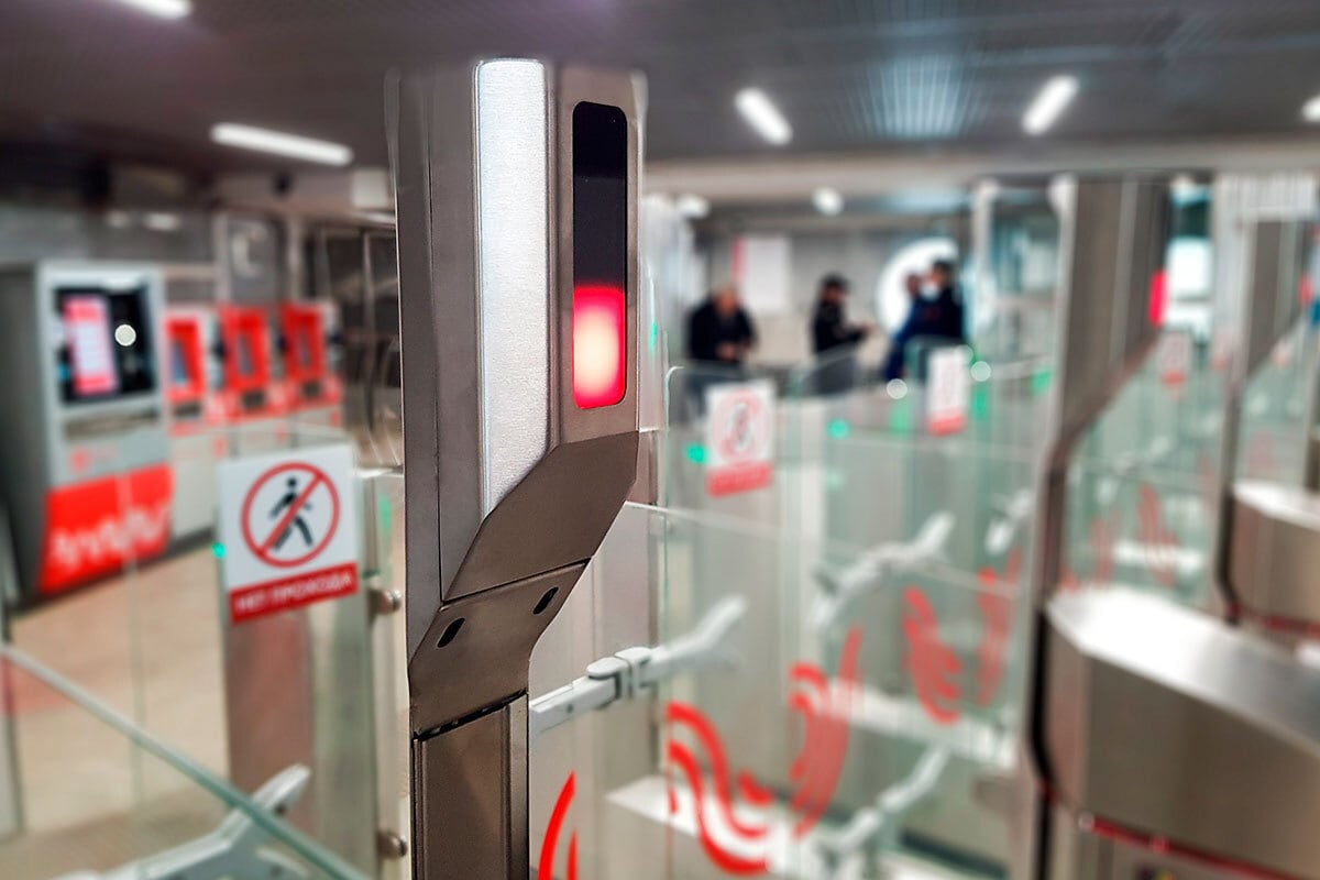 В метро Москвы запустили распознавание лица Face Pay для оплаты проезда
