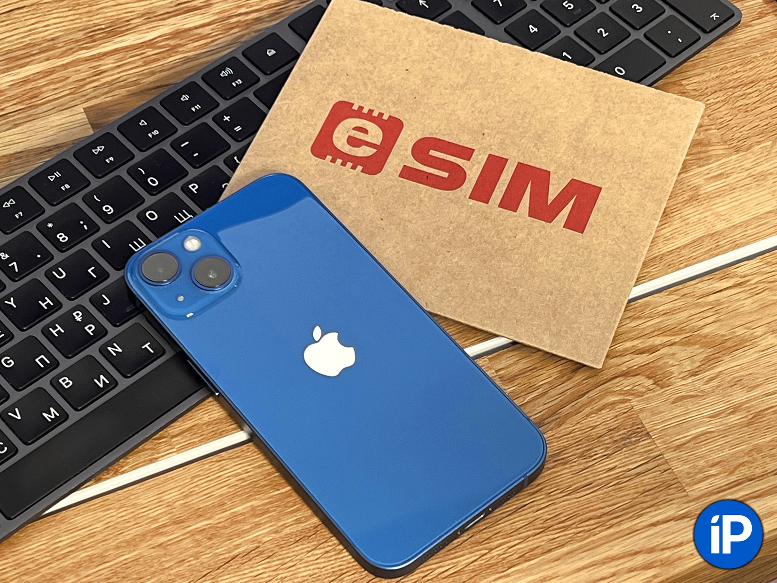 Я проверил, как работают две eSIM одновременно на iPhone 13. Есть .