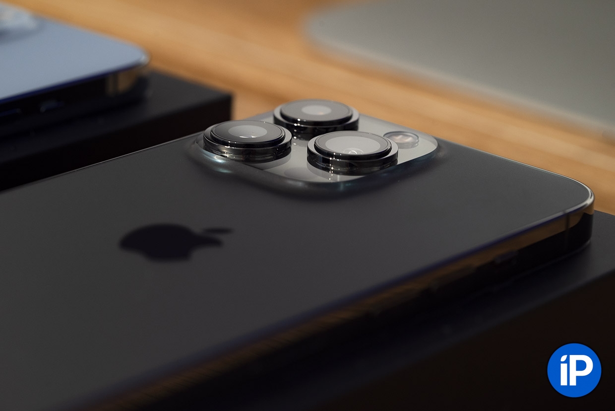 Цветовая гамма iPhone 13 Pro Max была подтверждена Apple, которая также выпустила iPhone 13 Pro и 13 Pro Max с исключительной камерой и усовершенствованным дисплеем с частотой 120 Гц