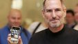 Журналист CNET рассказал, как Стив Джобс однажды бросил прототип первого iPhone на пол, чтобы впечатлить его коллег