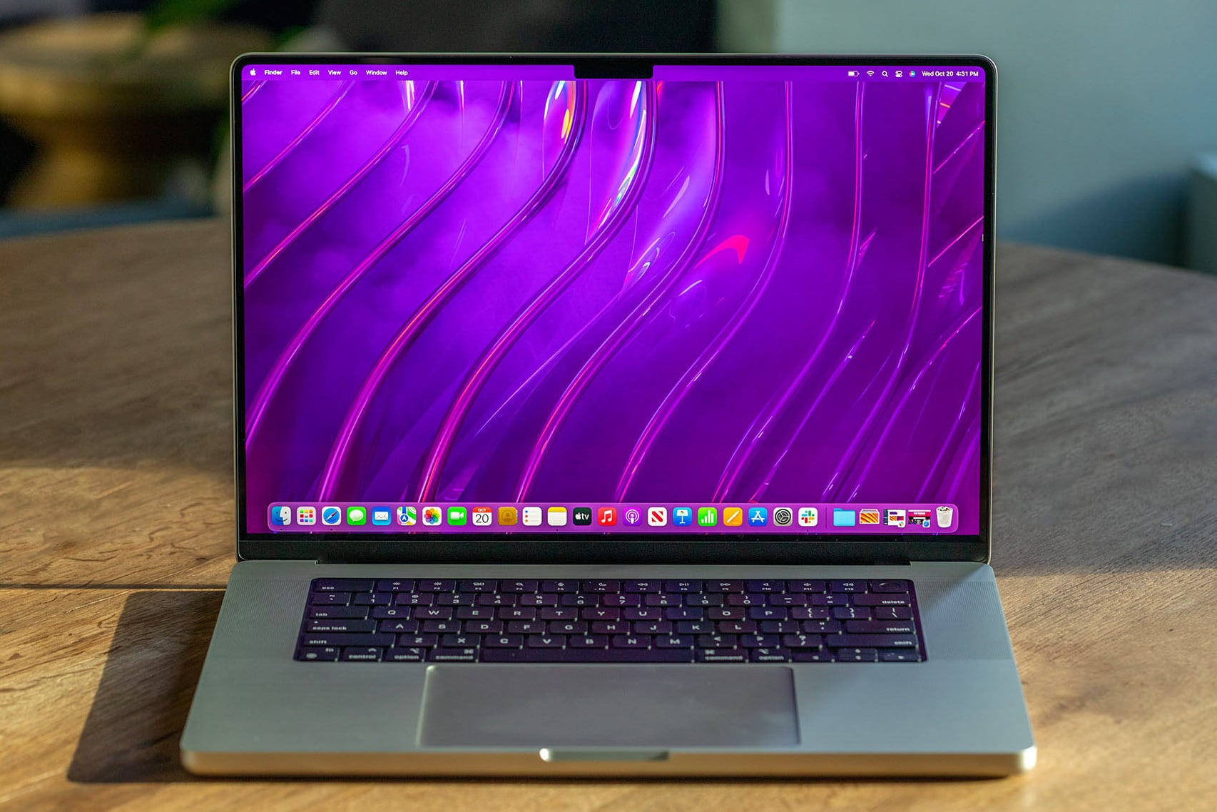 Владельцы MacBook Pro 2021 года жалуются на проблемы с зарядкой при разряженном аккумуляторе