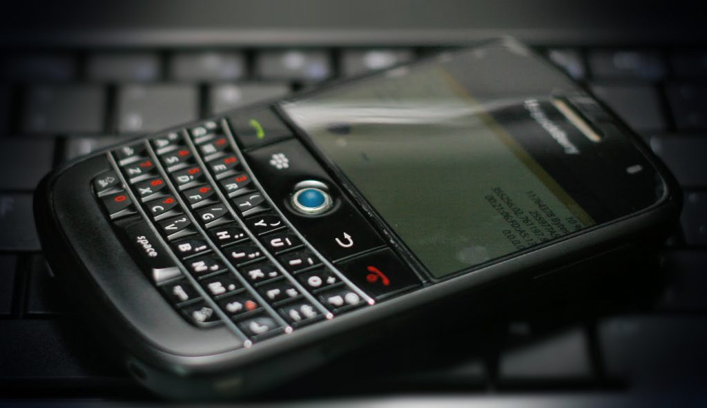 Ушла эпоха. BlackBerry прекращает поддержку всех кнопочных смартфонов с BlackBerry OS