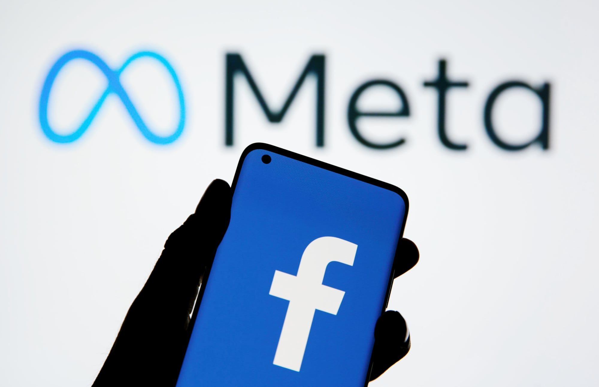 Facebook/Meta стала худшей компанией 2021 года по версии Yahoo Финансы